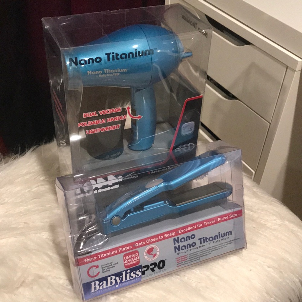 Mini Flat Iron & Dual Voltage Travel Dryer
